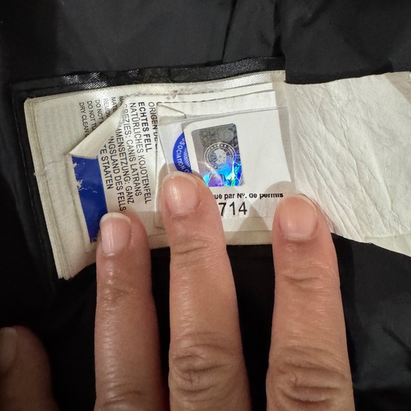 Canada Goose Rossclair Mid Length Fur Hood Parka - Picture 10 of 13